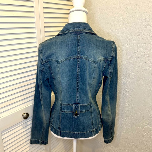 Ann Taylor Loft Denim Blazer Size 6 - Picture 2 of 7
